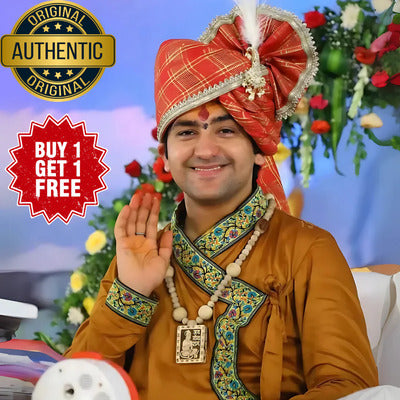 🌿 Natural Tulsi Kanthi Mala with 🕉️ Hanuman Ji Pendant 🔥 BUY 1 GET 1 FREE – Divine Protection & Style in One! 🙏✨